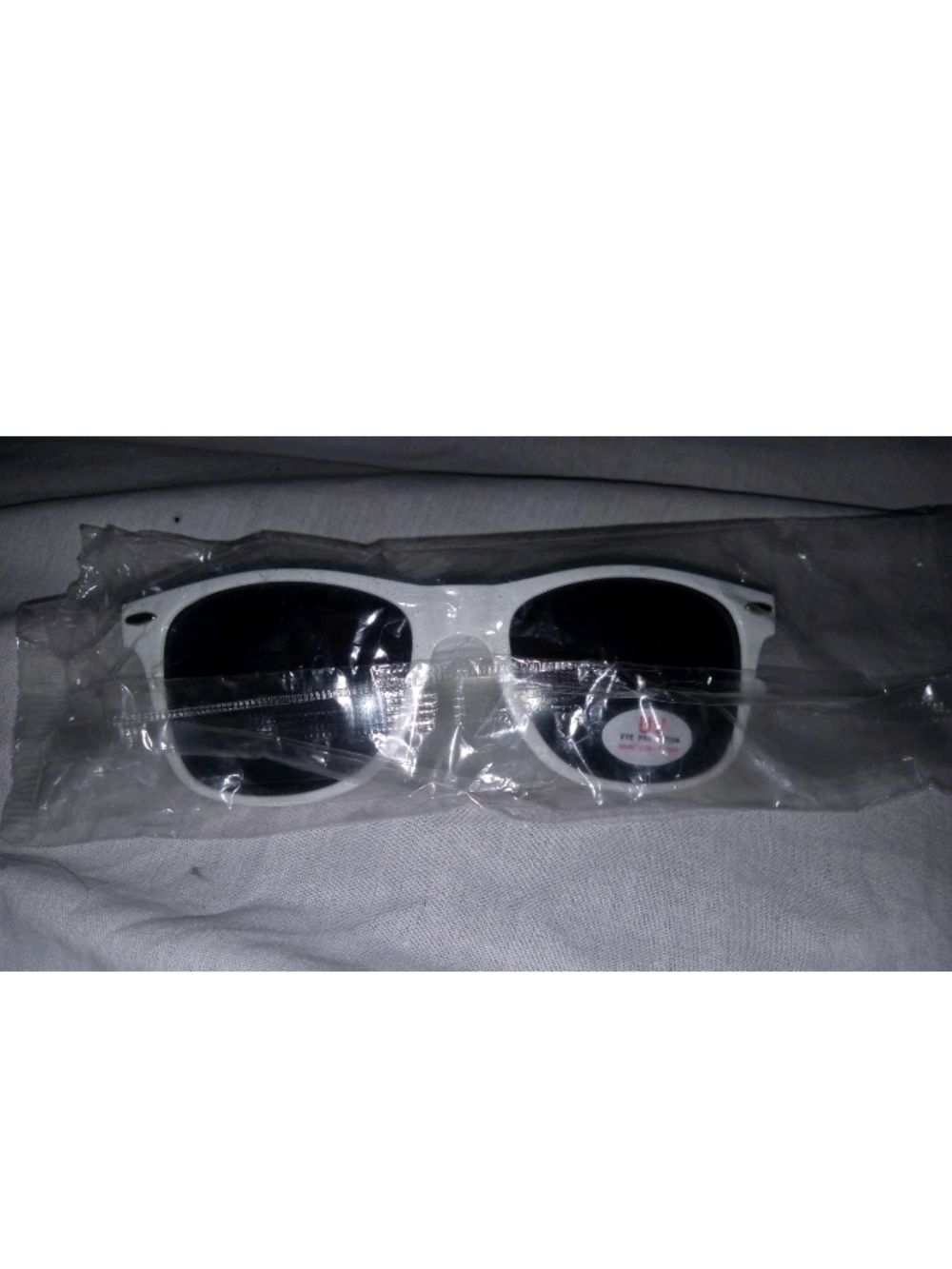 Nissan Leaf Sunglasses Wayfare Style White, Unisex, Electric Car Promotion